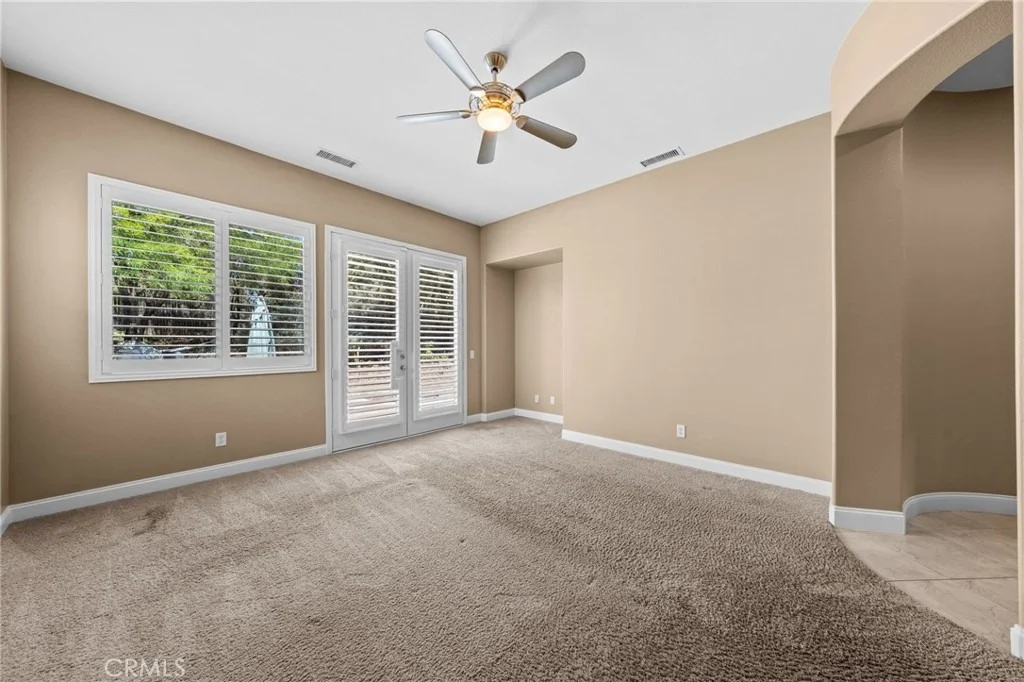Photo of 31704 Pepper Tree
