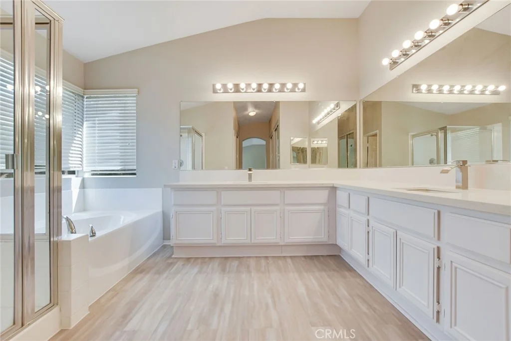 Photo of 32904 Cinon Drive