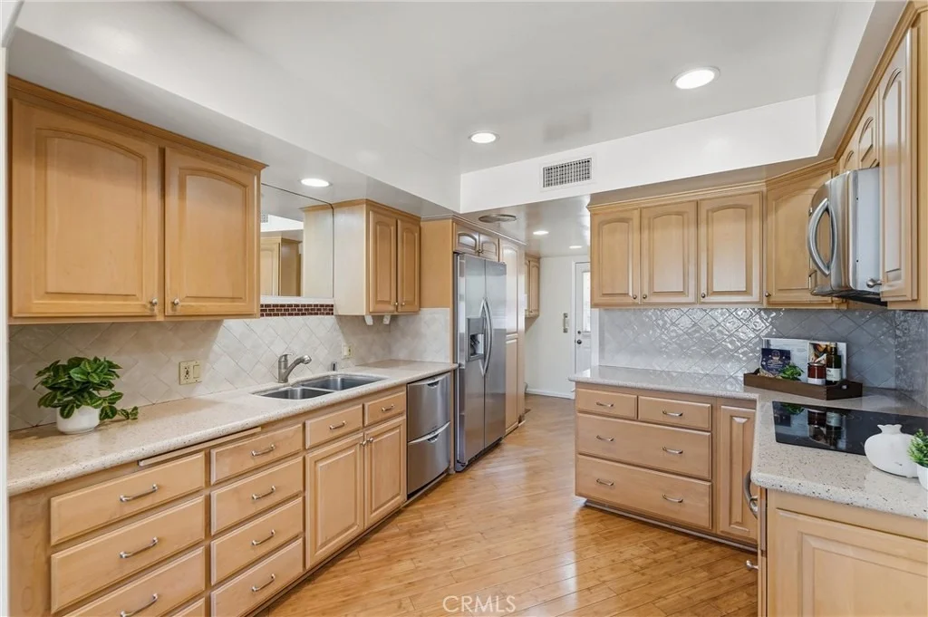 Photo of 17382 Jacaranda