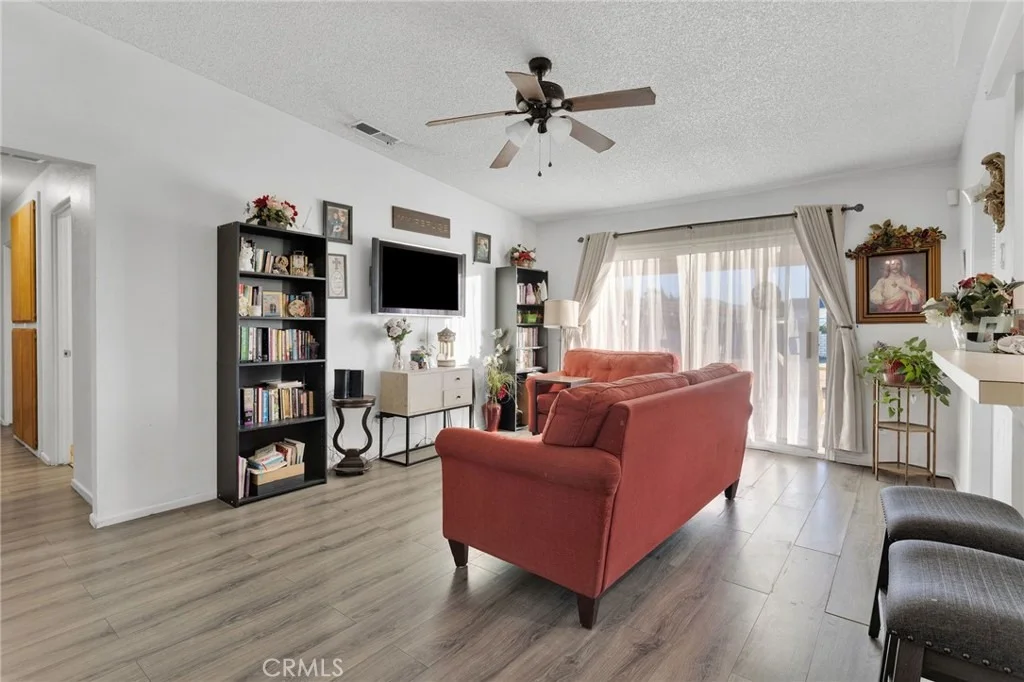 Photo of 13167 Olathe Road