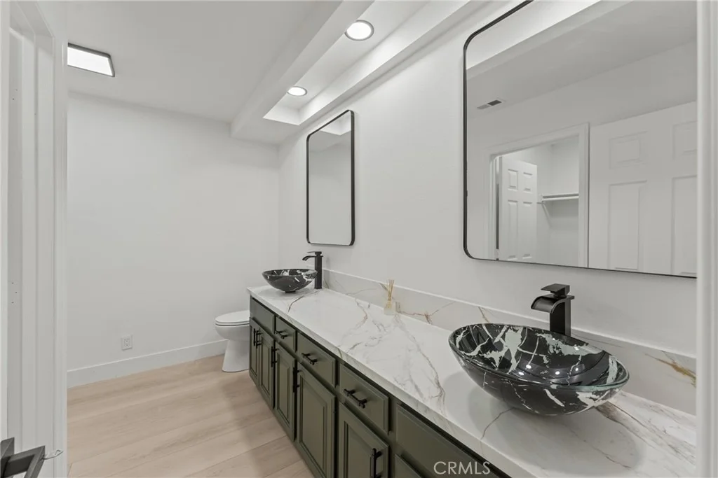 Photo of 13423 Palm Street