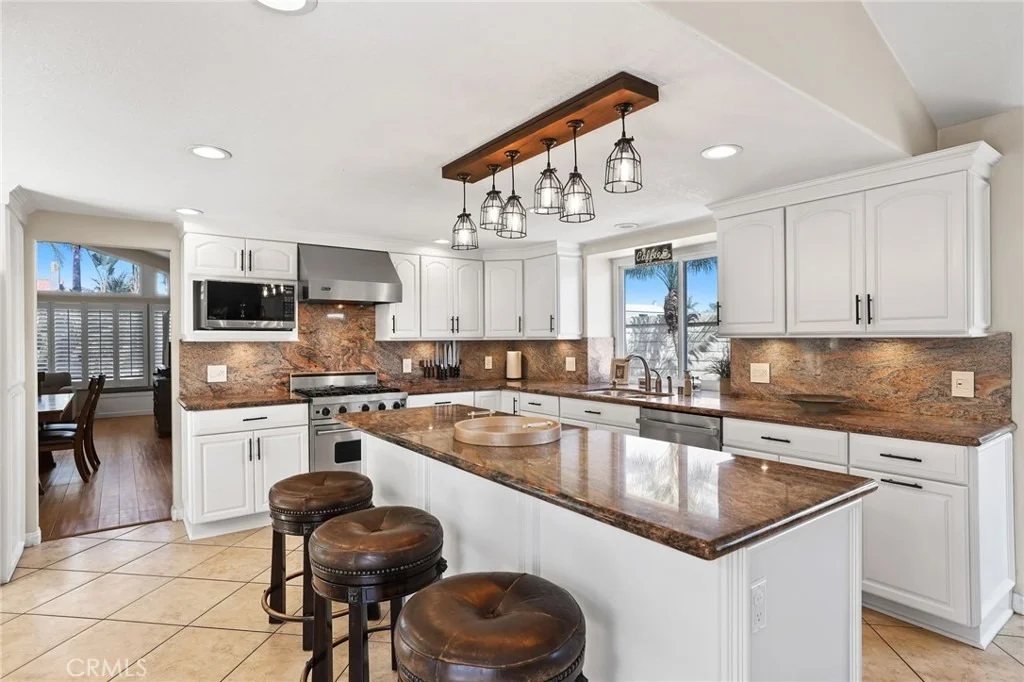 Photo of 8482 Deepview Drive