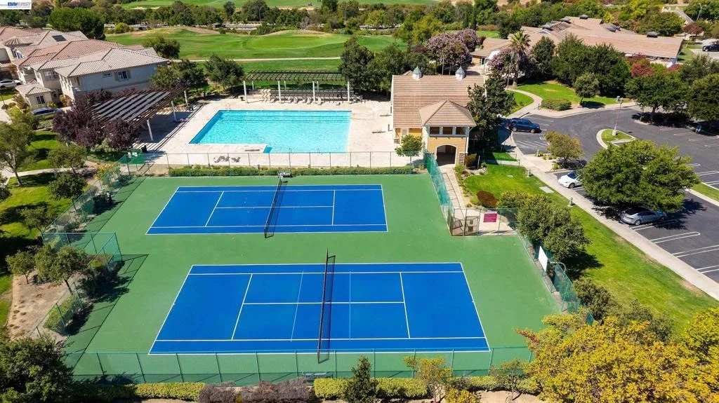 Photo of 4972 GRAYHAWK CT.
