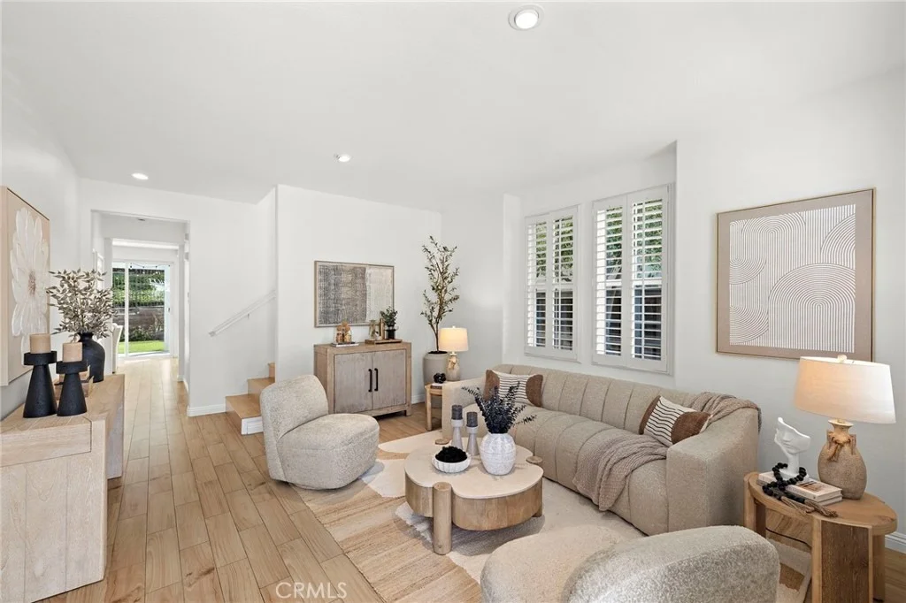 Photo of 10 Sachem Way