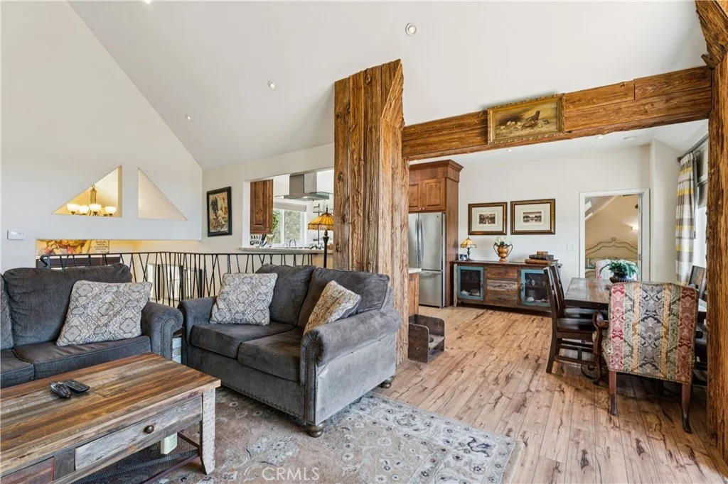 Photo of 1298 Yellowstone Drive