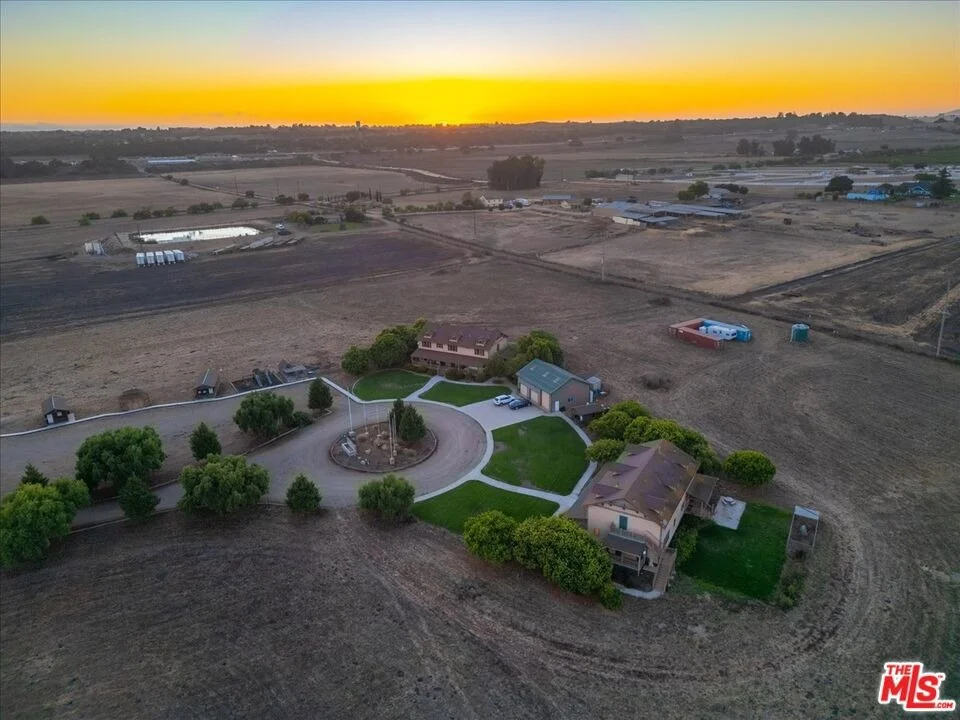 Photo of 230 Hans Place