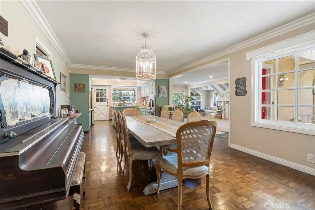 Photo of 3052 Bostonian