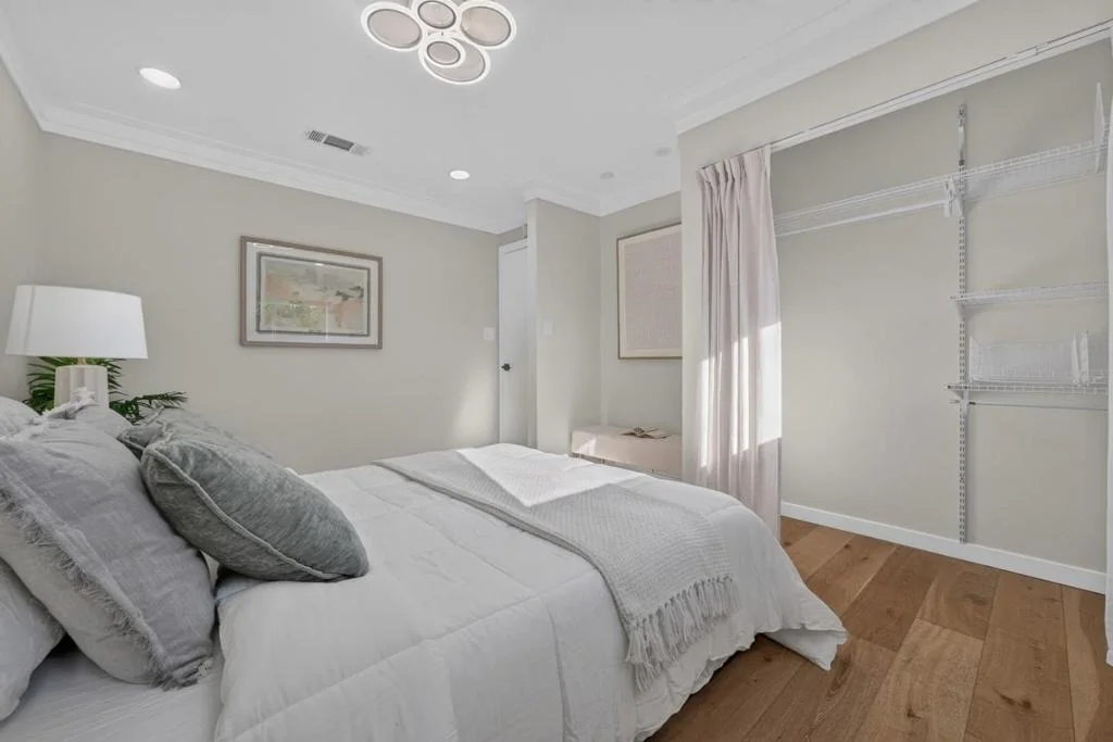 Photo of 5243 Amelia Drive