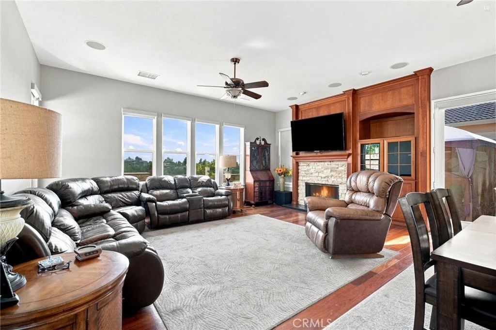 Photo of 36363 Poplar