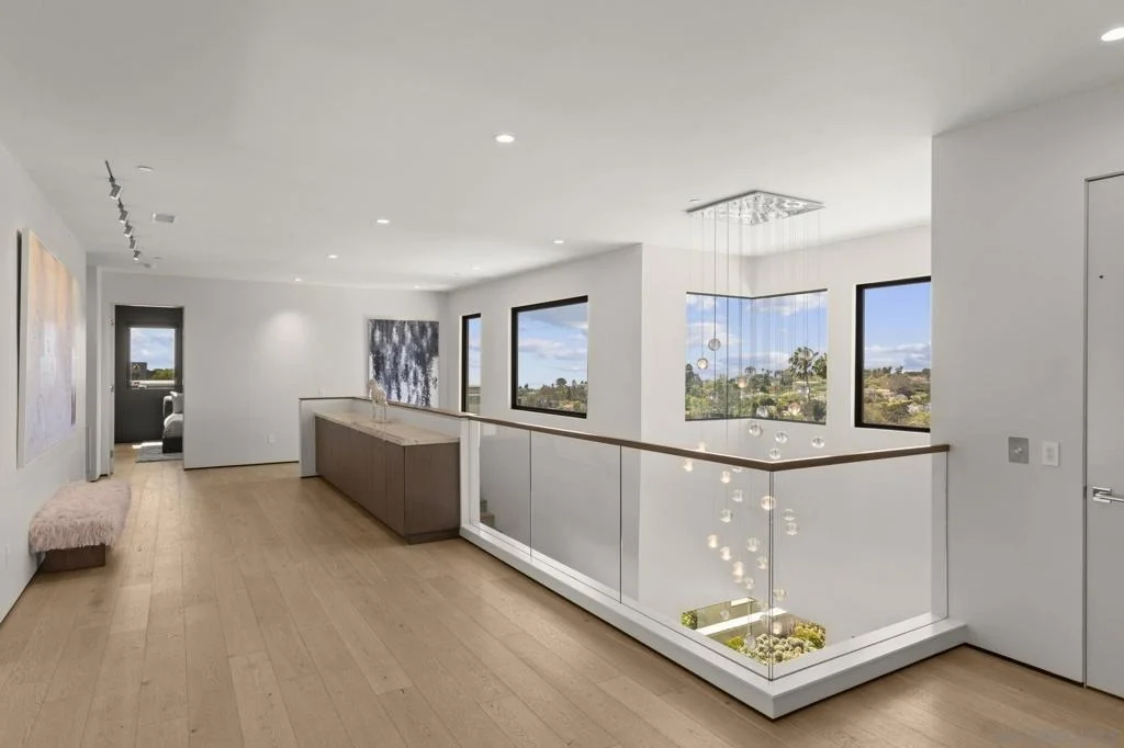 Photo of 6349 Castejon