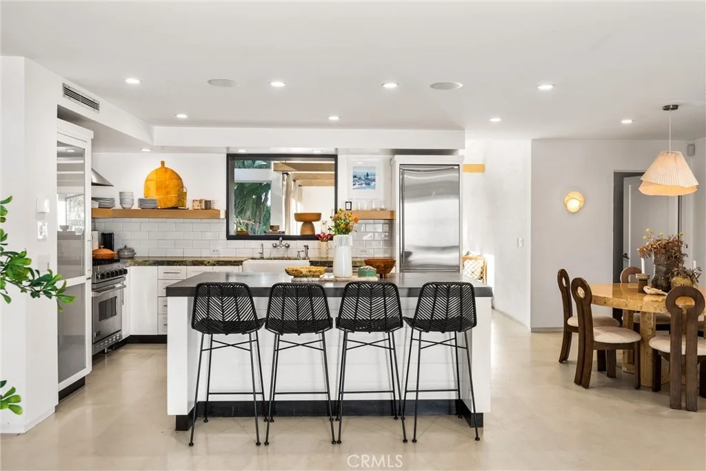 Photo of 341 Vista Baya