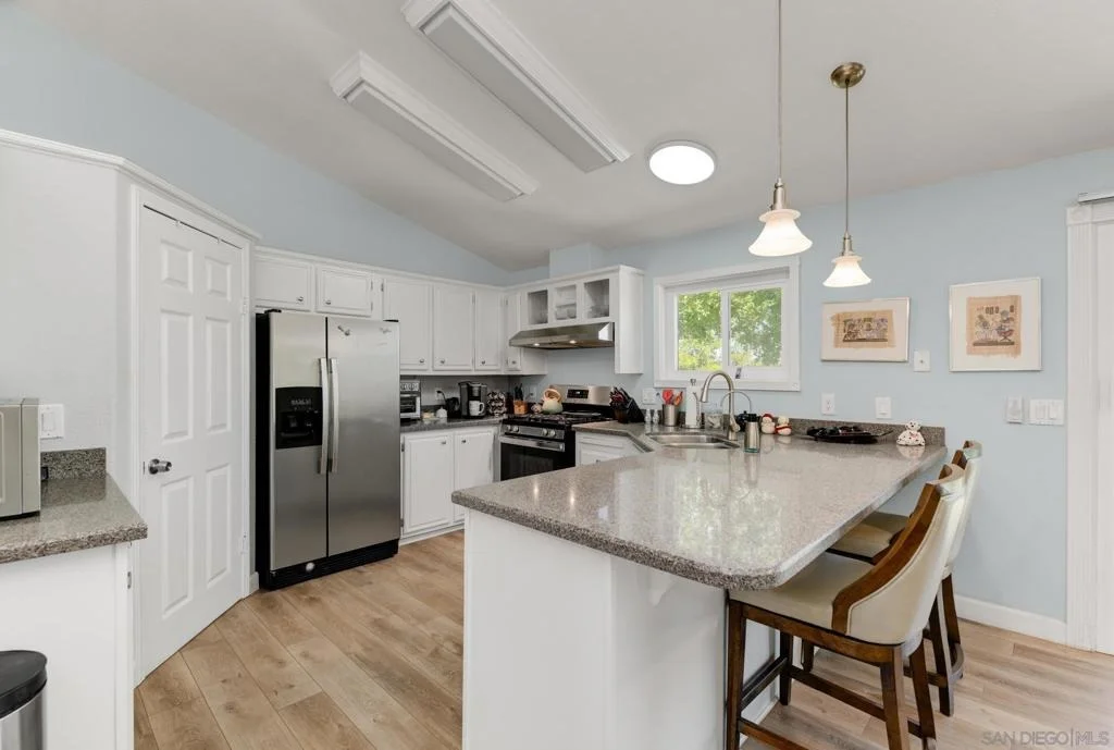Photo of 2556 Columbine Dr