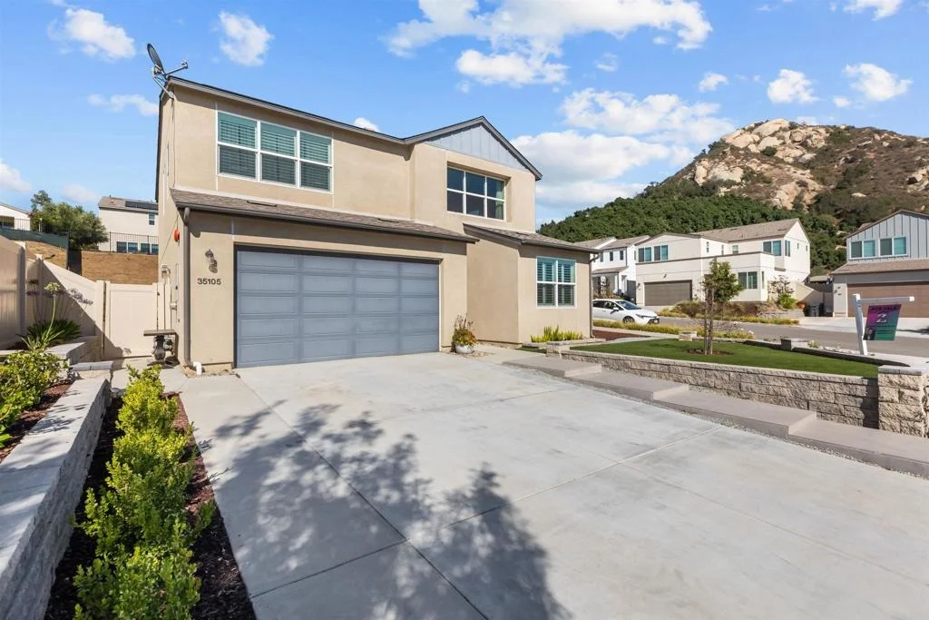 Photo of 35105 Cooper Pl