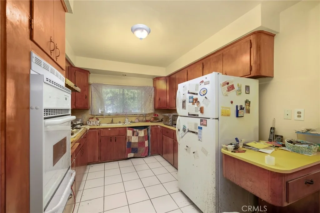 Photo of 1121 Highland Oaks Drive