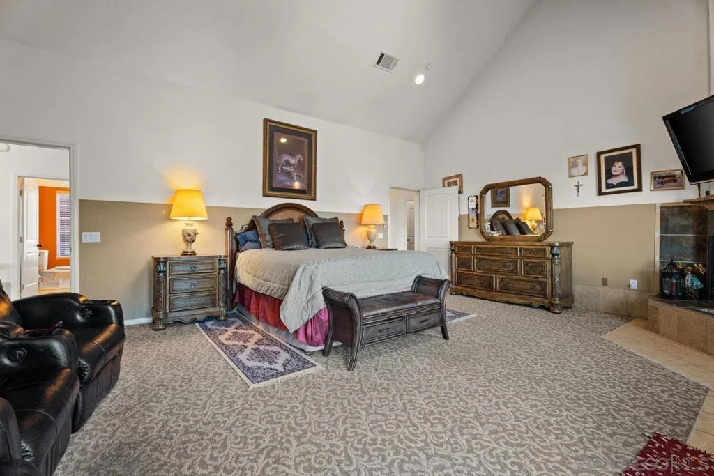 Photo of 2101 Coulter Lane