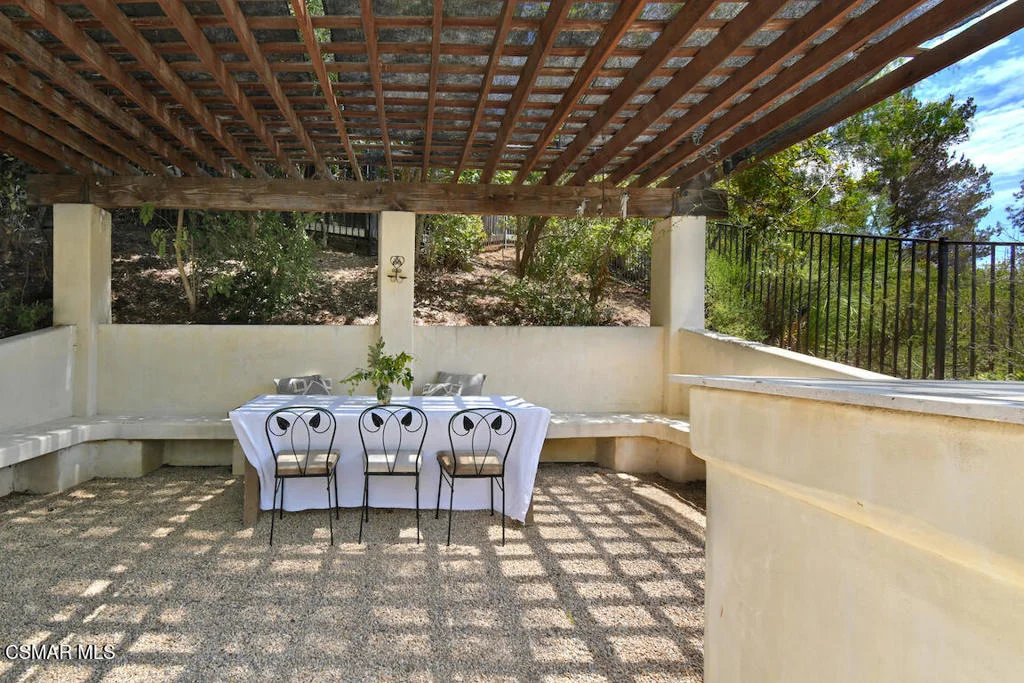 Photo of 5536 Easterly Road