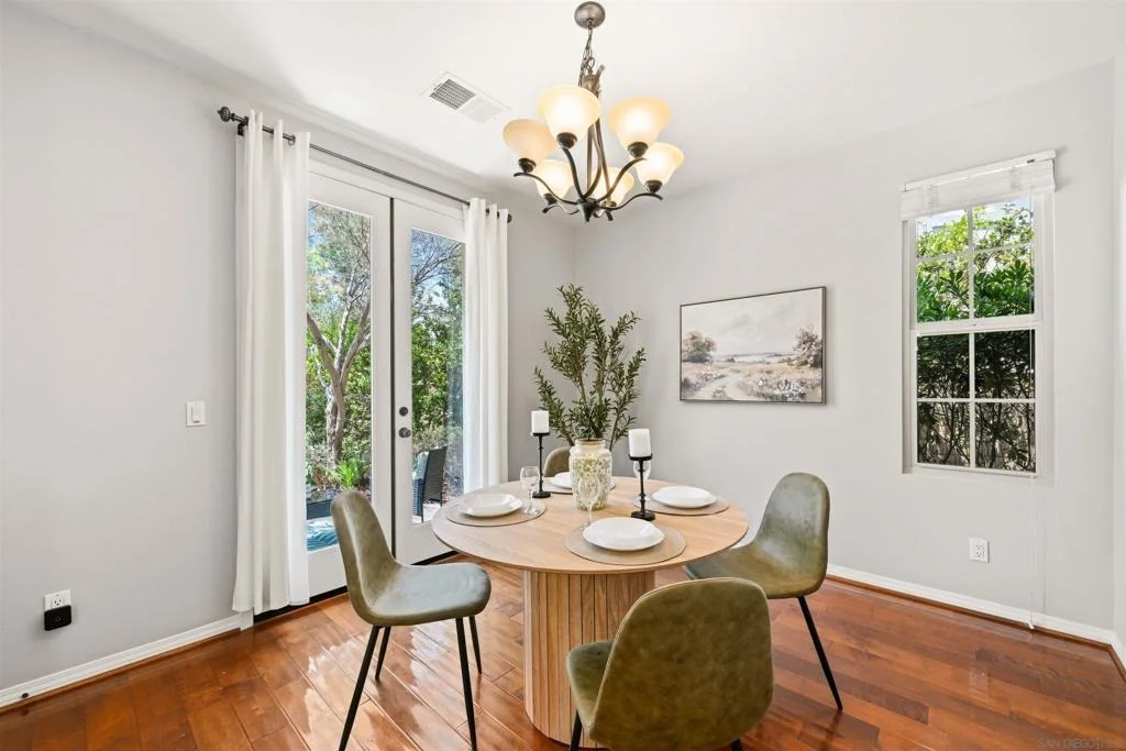 Photo of 5681 Cullen Crest