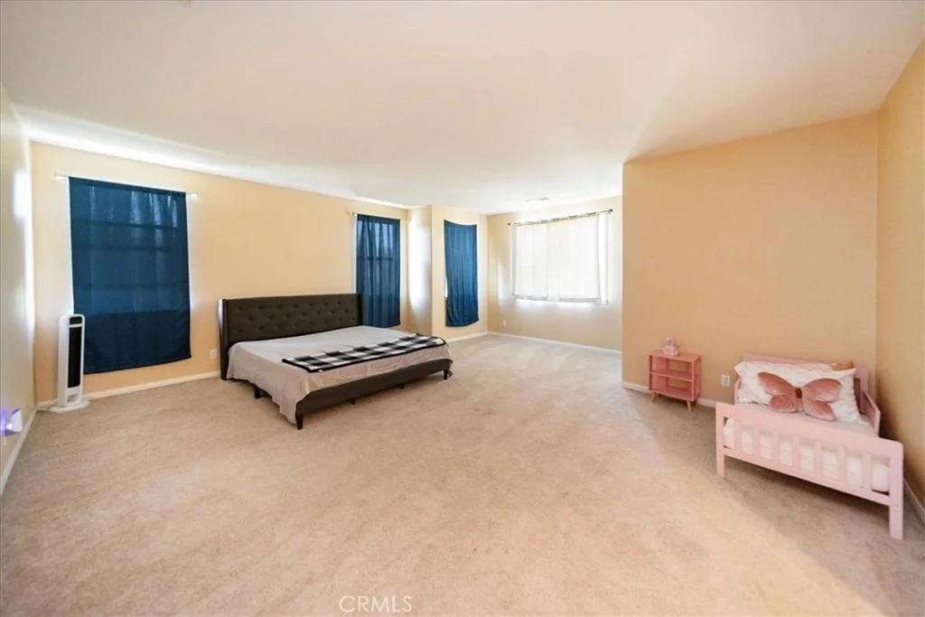 Photo of 34413 Waltham