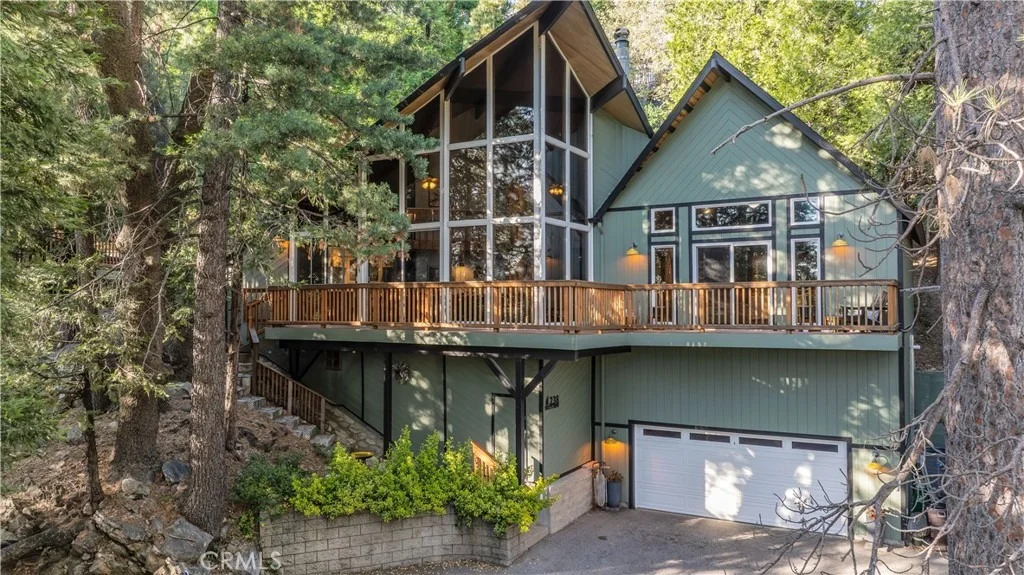 Photo of 238 Shasta Drive