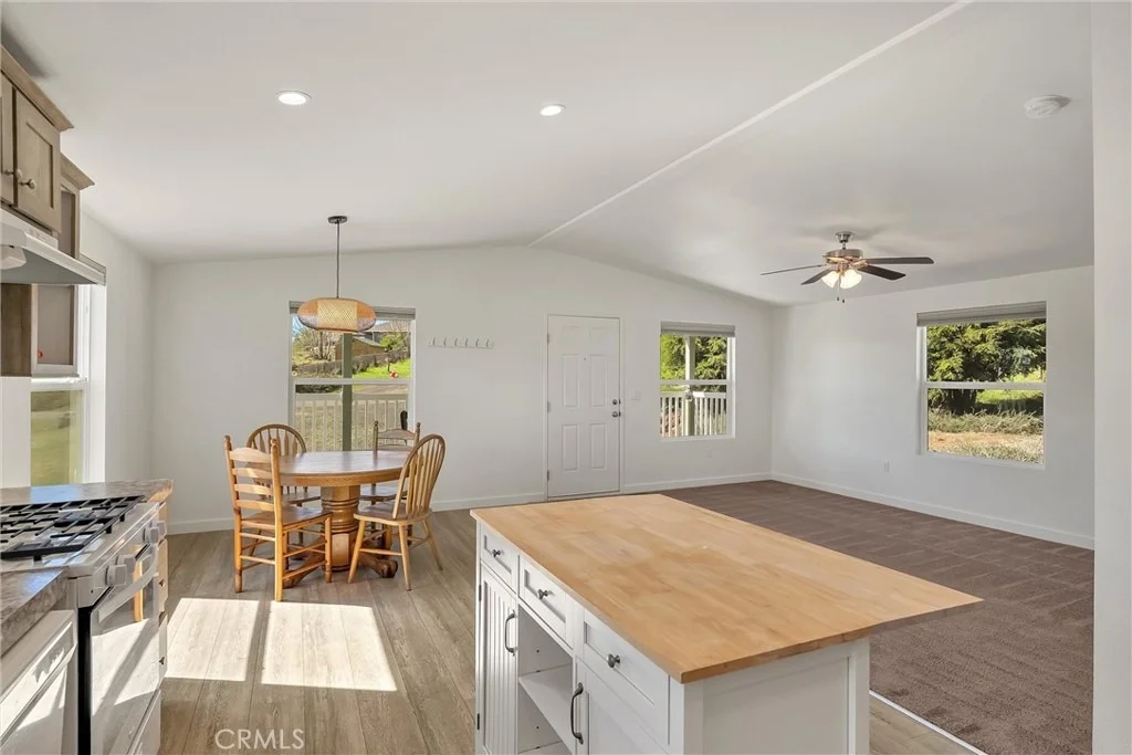 Photo of 6530 Daphne