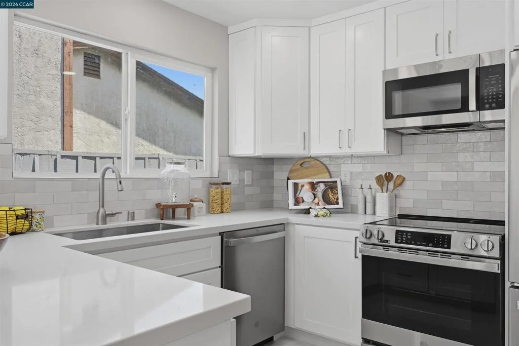 Photo of 2240 Concord Dr