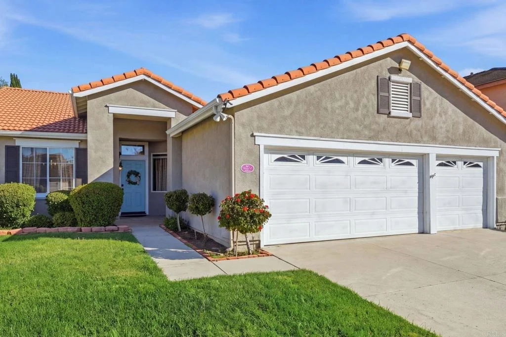 Photo of 33012 Regina Drive