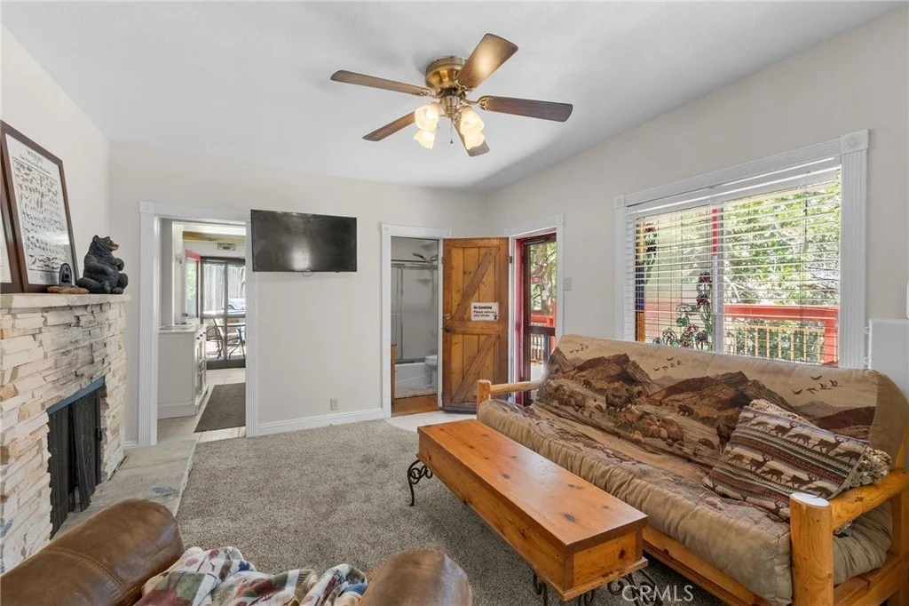 Photo of 23898 Springwater