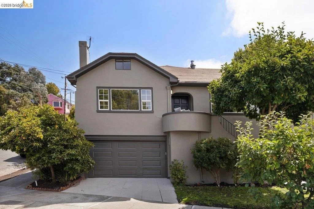 Photo of 548 Wesley Ave