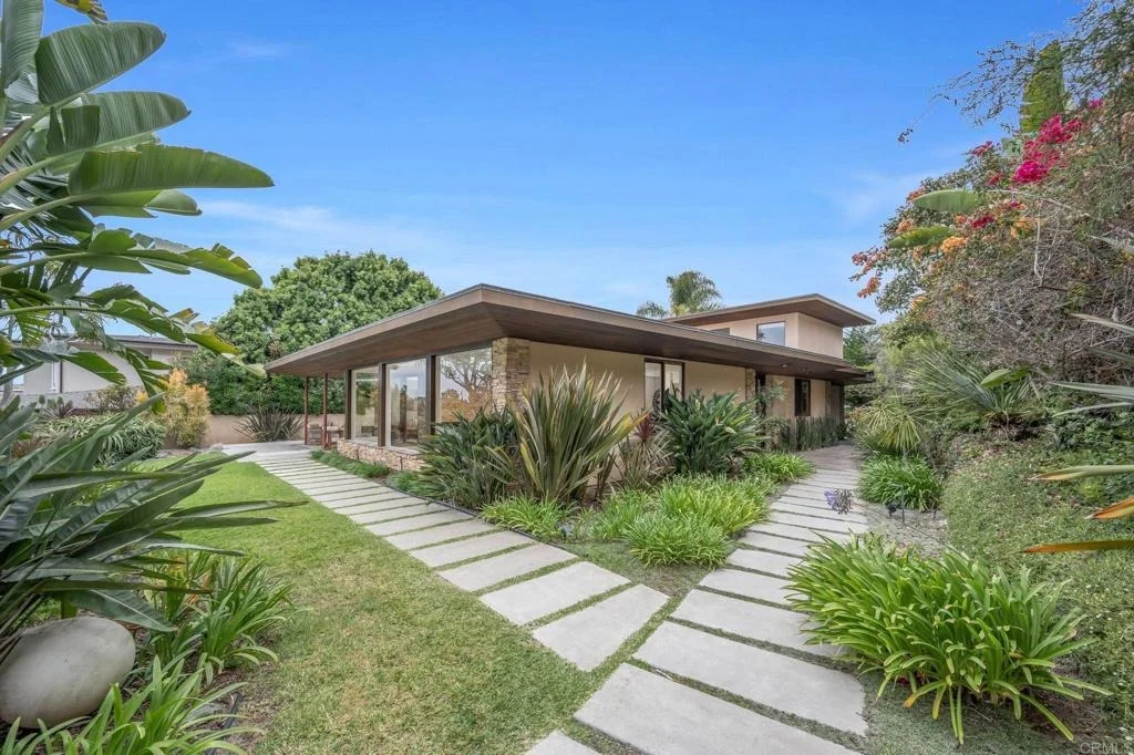 Photo of 280 Torrey Pines Terrace