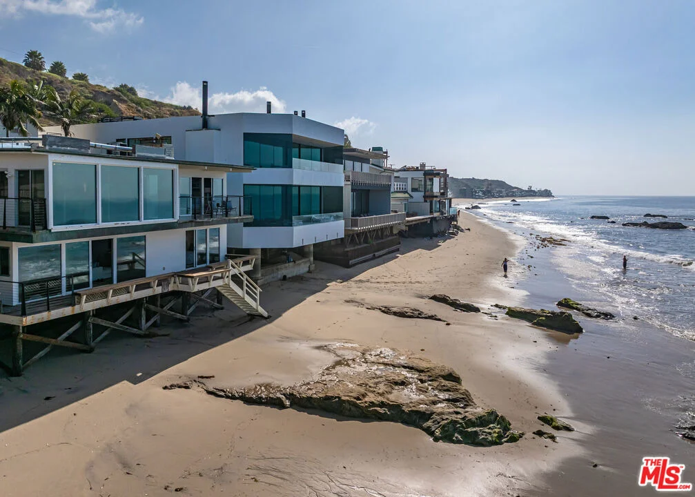 Photo of 25006 Malibu Road
