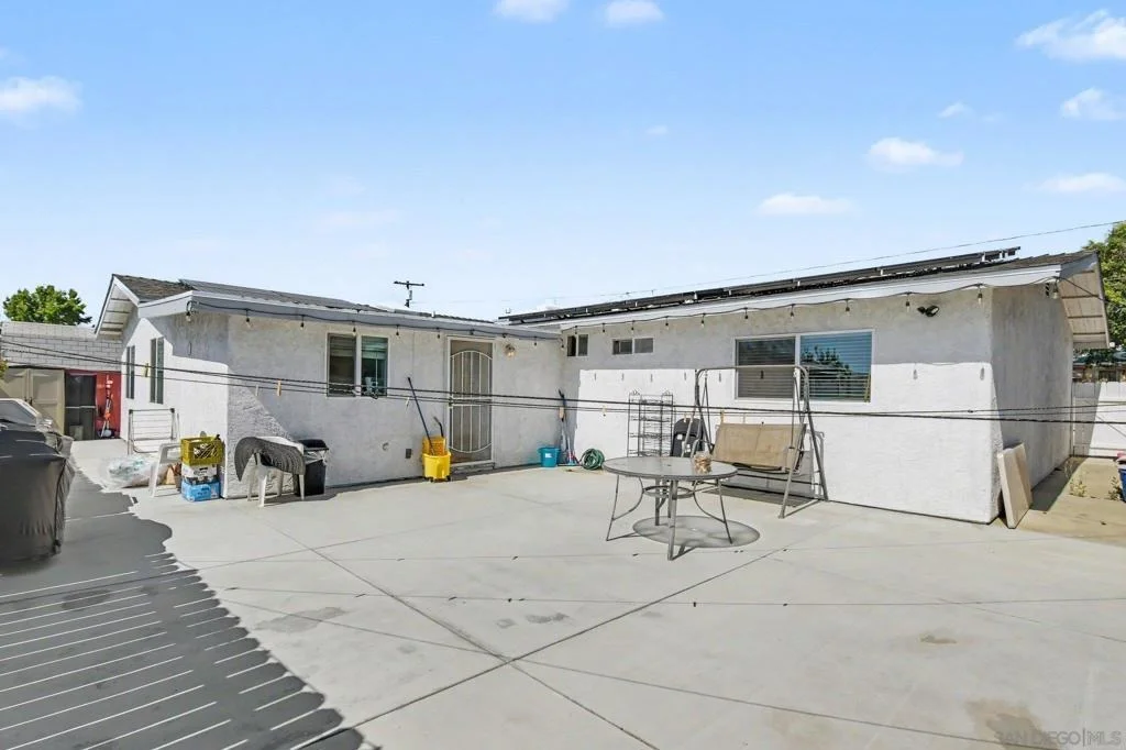 Photo of 8792 Blue Boy Lane