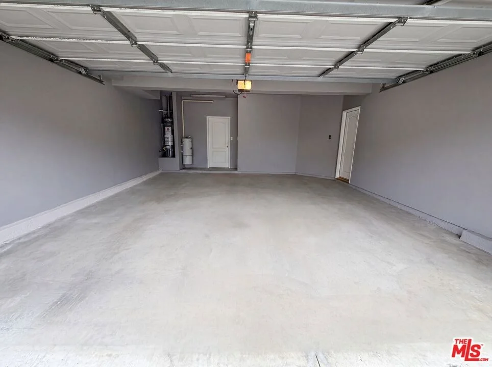 Photo of 1242 Heritage Way