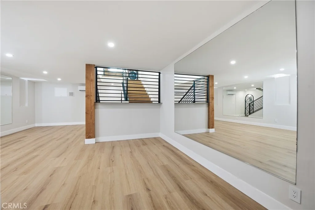 Photo of 1200 Mulberry