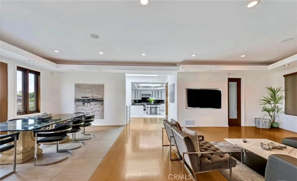 Photo of 8827 Evanview