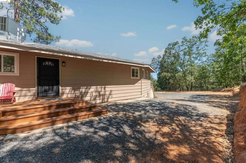 Photo of 23984 Oxbow Ln South