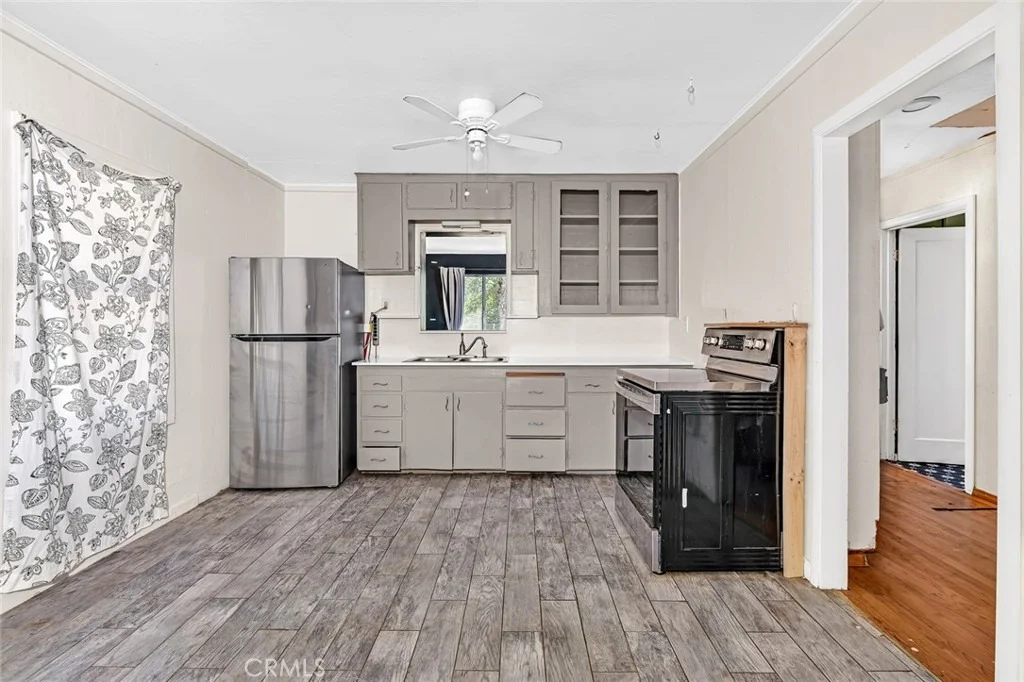 Photo of 4162 Sullivan Road