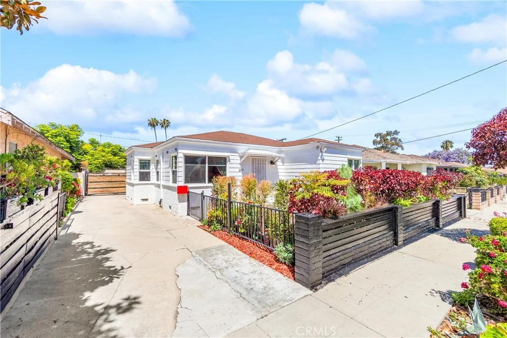 Photo of 1477 Lemon Avenue