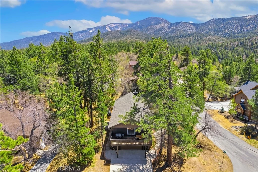Photo of 1584 Wolf Road