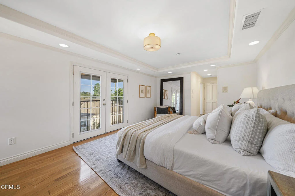 Photo of 528 Dobbins Drive