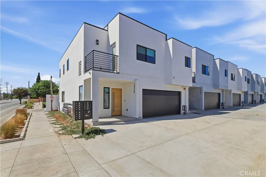 Photo of 13351 W Cellest Parkway