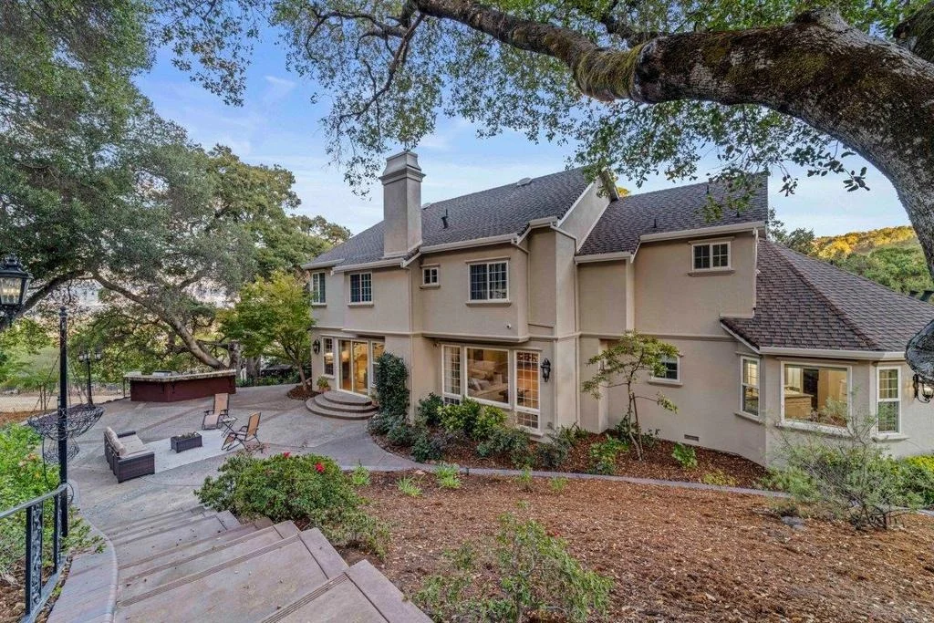 Photo of 1925 Mantelli Drive