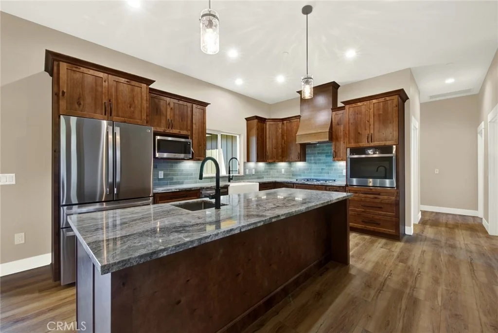 Photo of 1690 BEND LANE