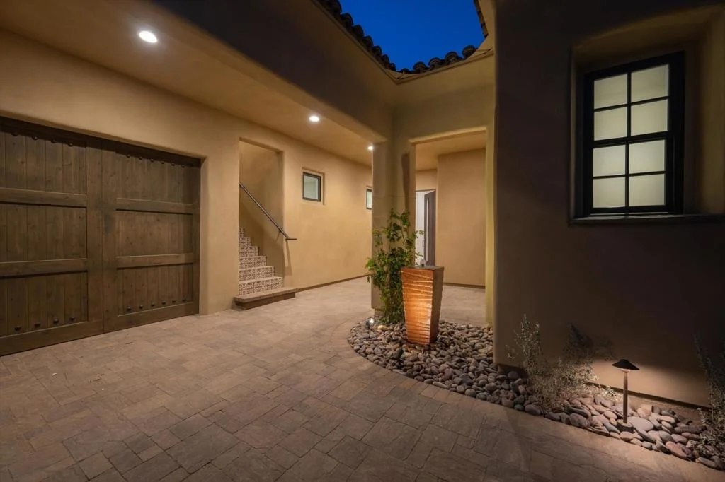 Photo of 48471 Old Stone Trail