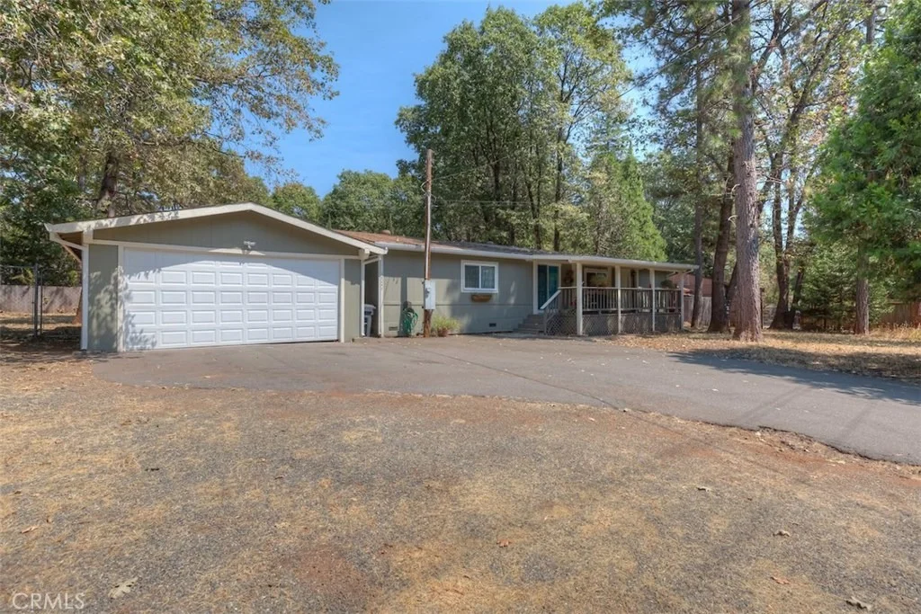 Photo of 14246 Skyway