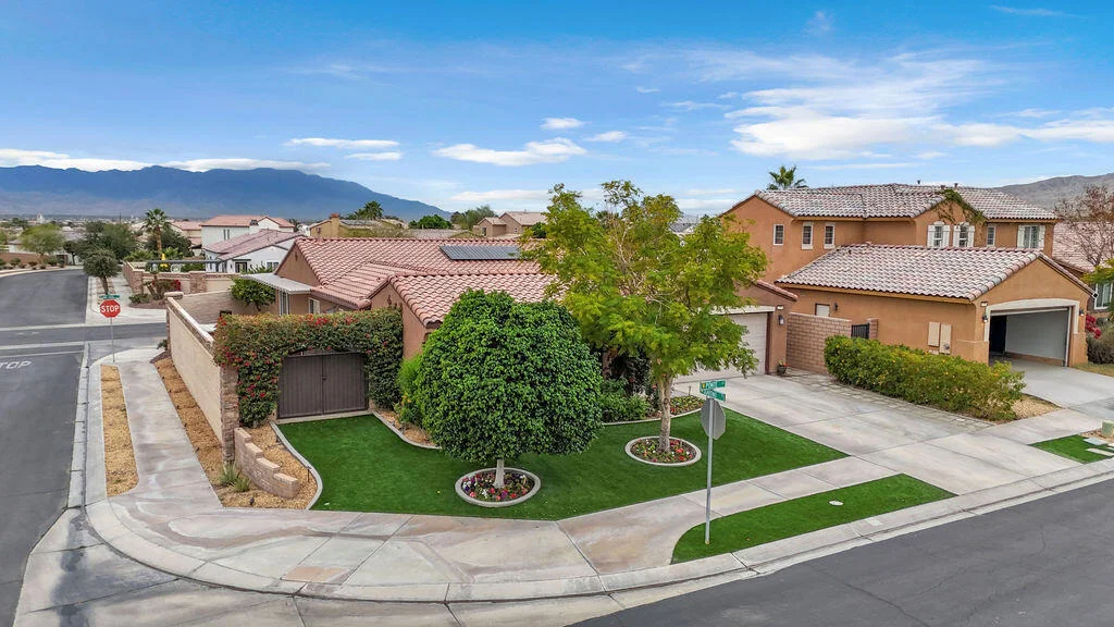 Photo of 42795 Ponte Court