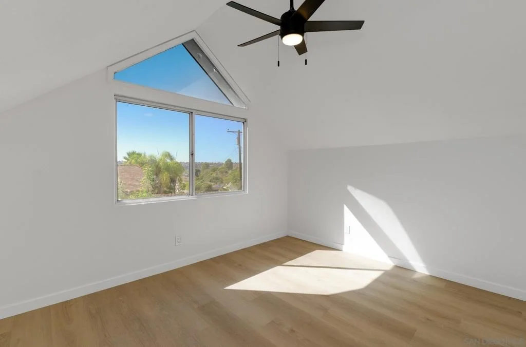 Photo of 5657 Red River Dr.