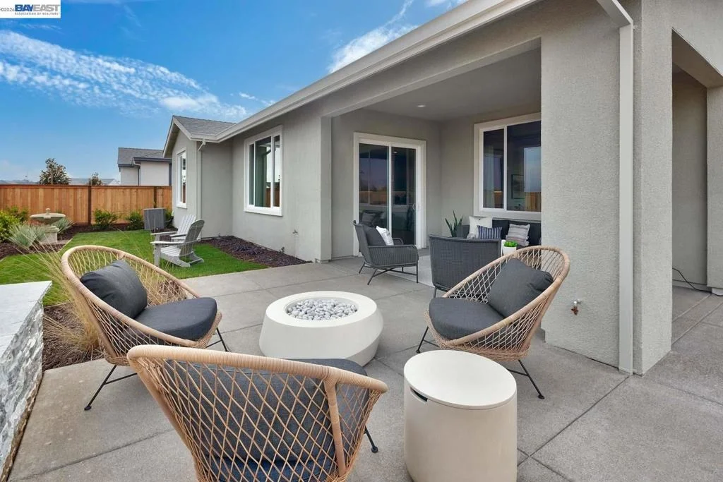 Photo of 1288 Parkcrest Circle
