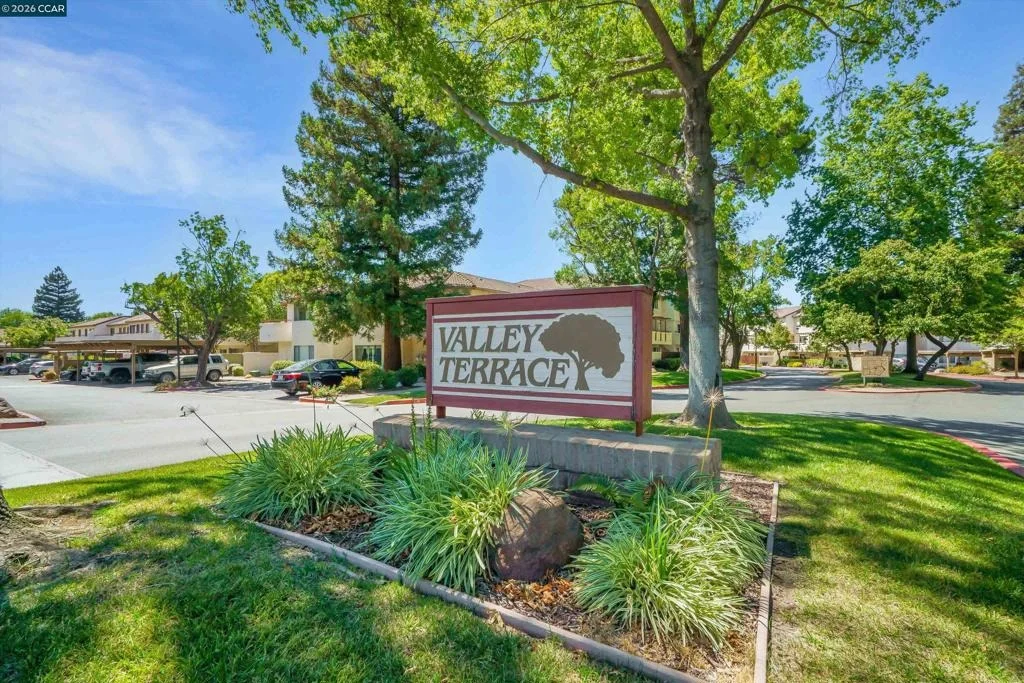 Photo of Unit 85 at 5030 Valley Crest Dr