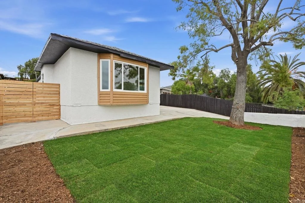 Photo of 1333 Helix Street