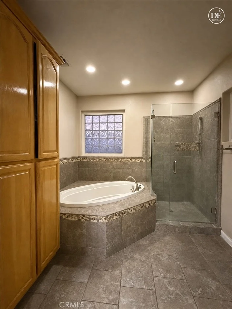 Photo of 28454 Waterman